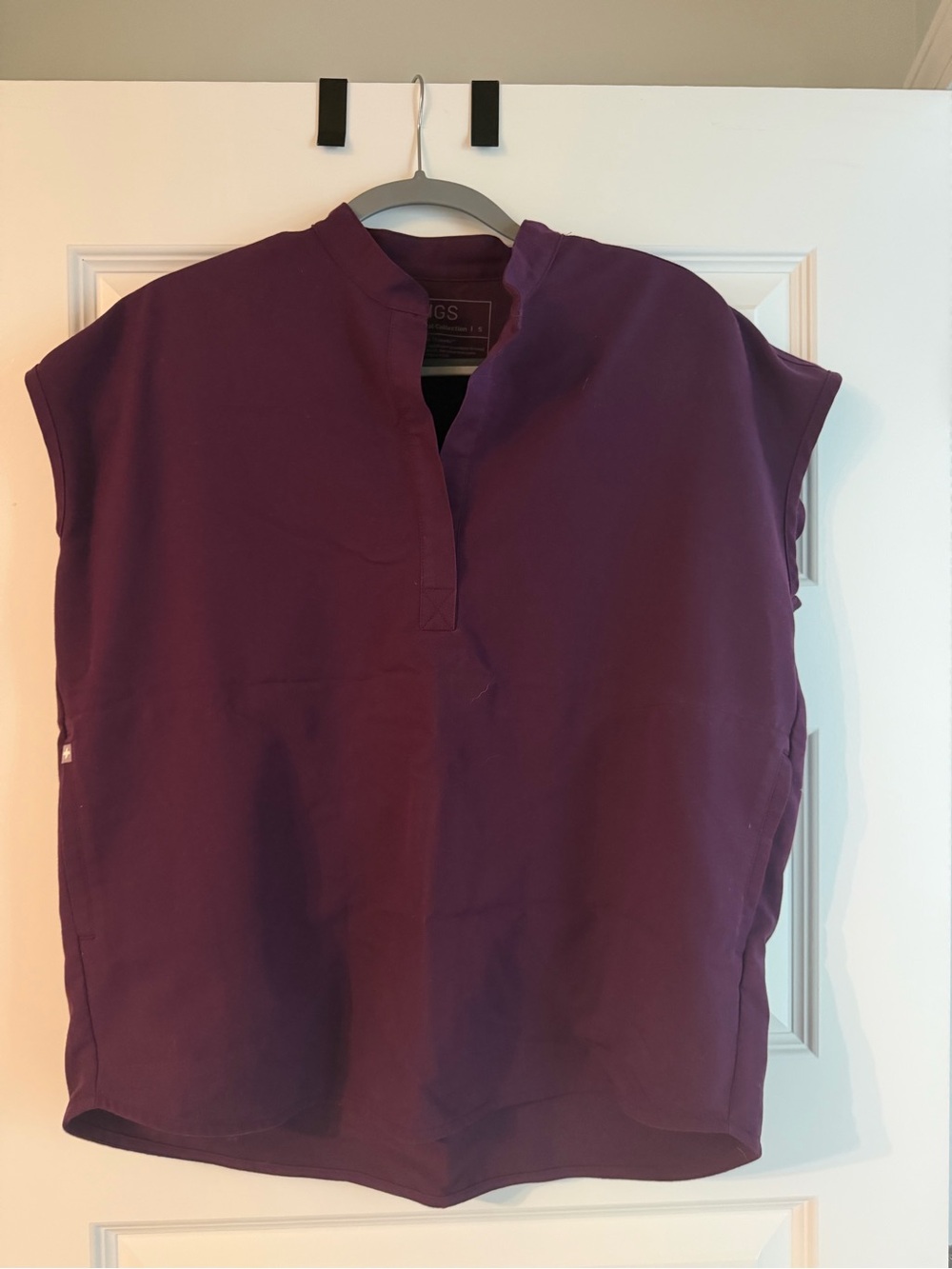 Figs women's Deep Purple Rafaela™ - Oversized Scrub Top - S / Deep Purple
